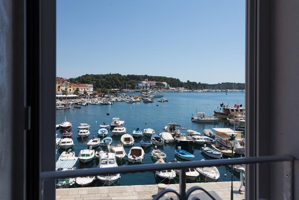 Royal Apartments Rovinj Buitenkant foto