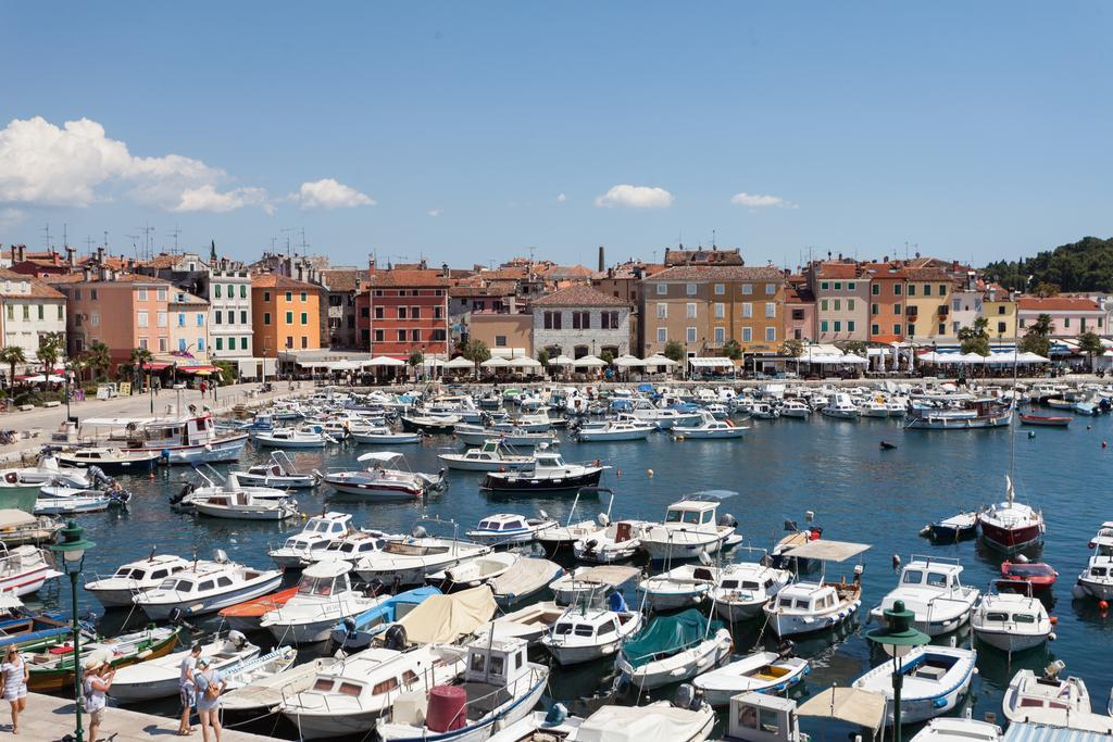 Royal Apartments Rovinj Buitenkant foto