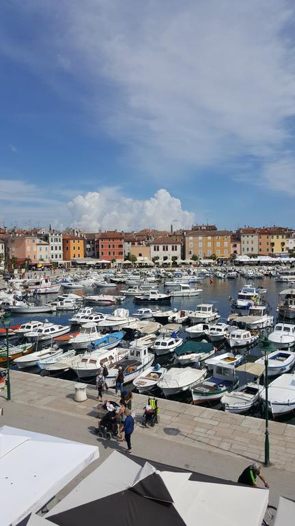 Royal Apartments Rovinj Buitenkant foto